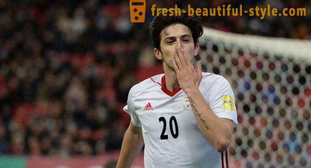 Serdar Azmun: Career pemain bola sepak Iran, 