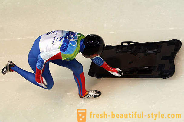 Alexander Tretyakov - skeletonist Federation, juara dunia dan Sukan Olimpik di Sochi
