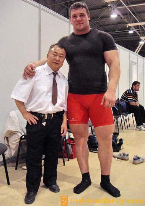 Kirill Sarychev: ketinggian, berat, gambar