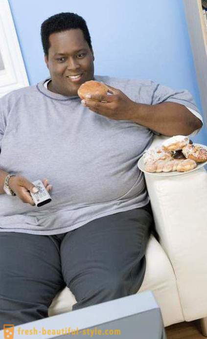 Berapa banyak stop makan dan menurunkan berat badan?
