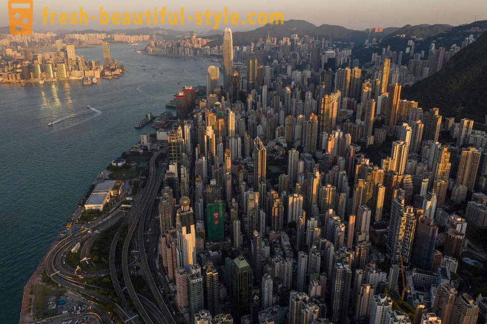 Hong Kong bertingkat tinggi dalam foto