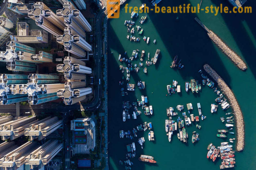 Hong Kong bertingkat tinggi dalam foto