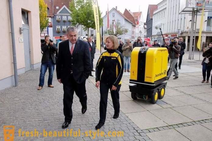 Di Jerman, kami telah membuat posmen robot-pembantu dan kurir
