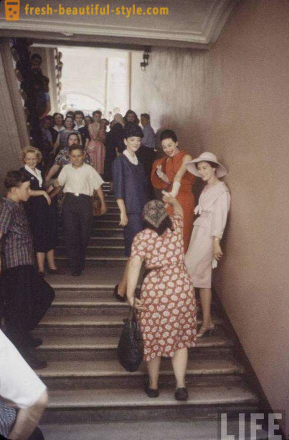 Christian Dior: Bagaimana adalah lawatan pertama anda ke Moscow pada tahun 1959
