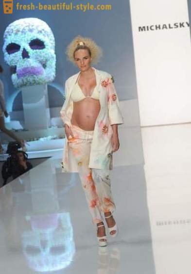 Menajiskan dalam kedudukan yang menarik: Irina Shayk dan model hamil lain yang berani mengambil ke podium