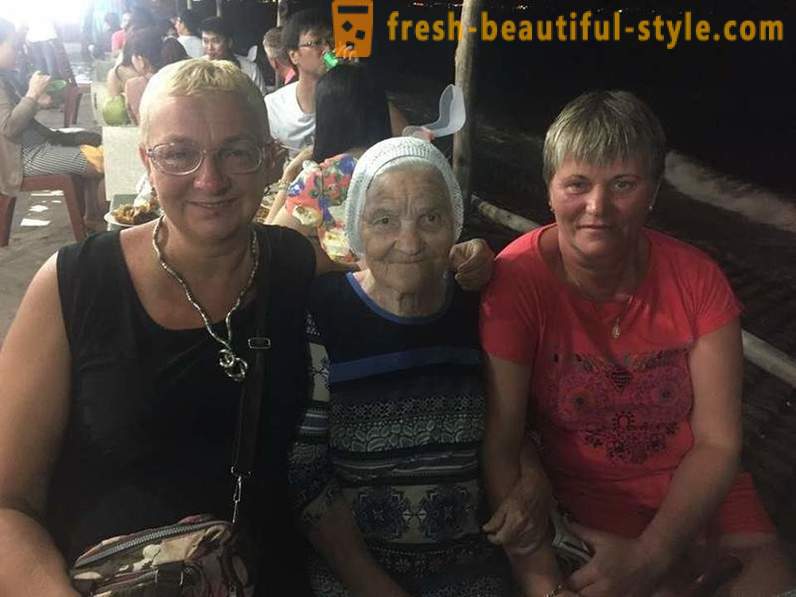 Penduduk berusia 89 tahun Krasnoyarsk, perjalanan dunia selepas bersara
