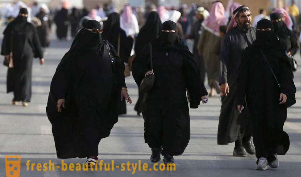 10 perkara yang anda tidak boleh lakukan untuk wanita di Arab Saudi