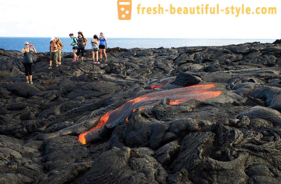 Aliran lava gunung berapi dari Kilauea Hawaii