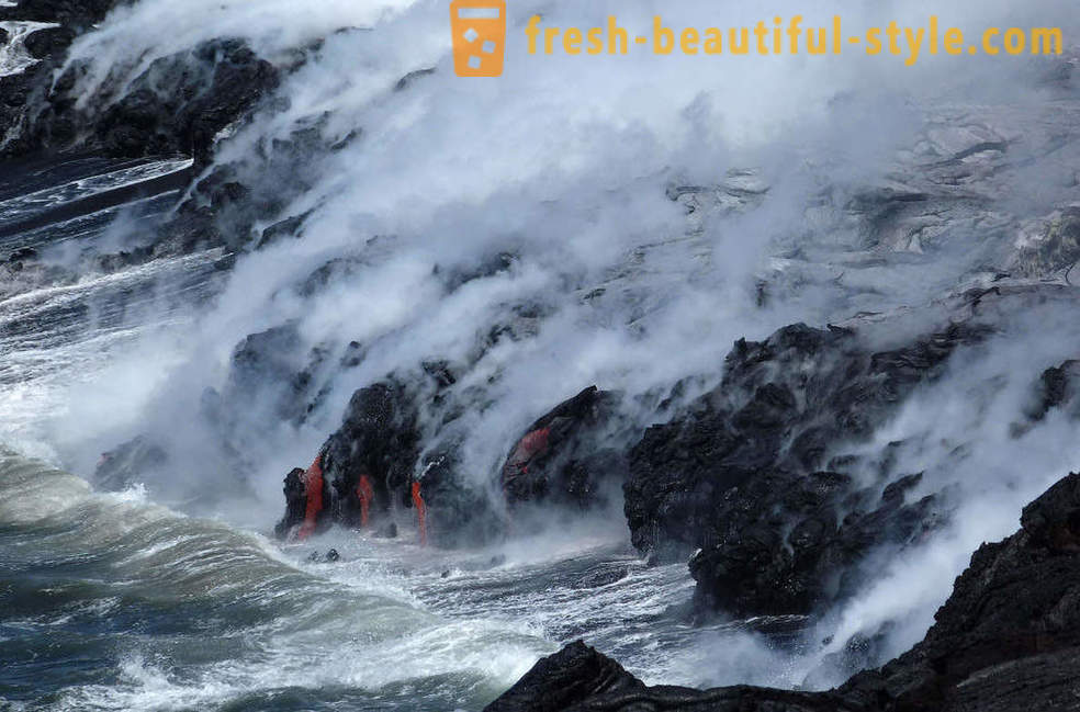 Aliran lava gunung berapi dari Kilauea Hawaii