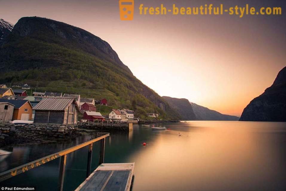 Keindahan fjord Norwegian dalam kerja-kerja jurugambar British