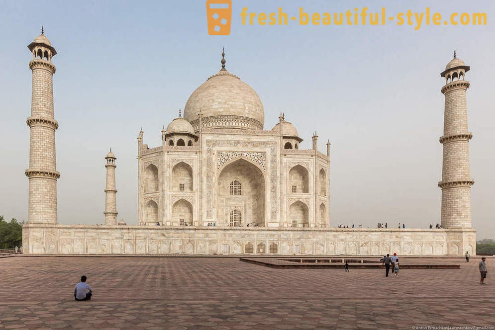 Hentian pendek di India. Incredible Taj Mahal