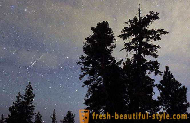 Zvezdopad atau meteor Perseids