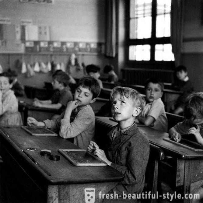 Kanak-kanak di Photo gambar dengan Robert Doisneau