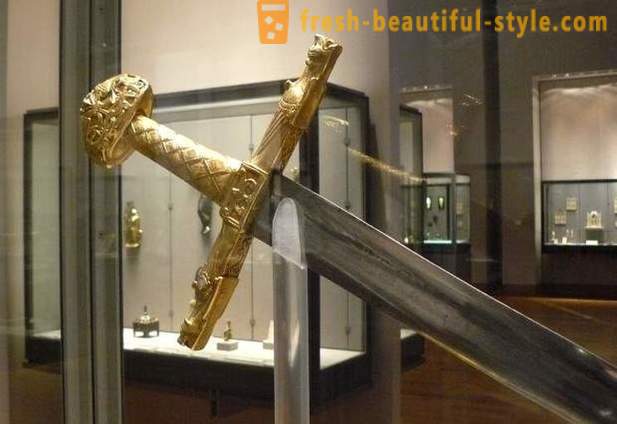 12 pedang yang paling terkenal, yang legenda tenang