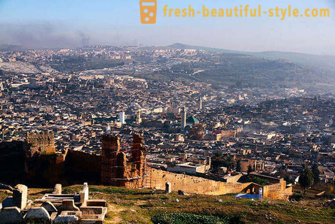 Fez - yang tertua daripada bandar-bandar imperial Maghribi