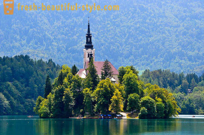 Lake Bled, ditutup dengan legenda