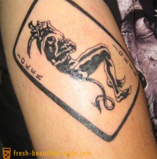 Joker Tattoo: simbol dan gambar