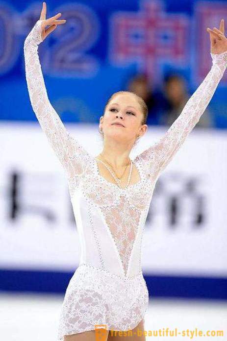Rajah skater Yulia Lipnitskaya: biografi, kehidupan peribadi, kerjaya sukan