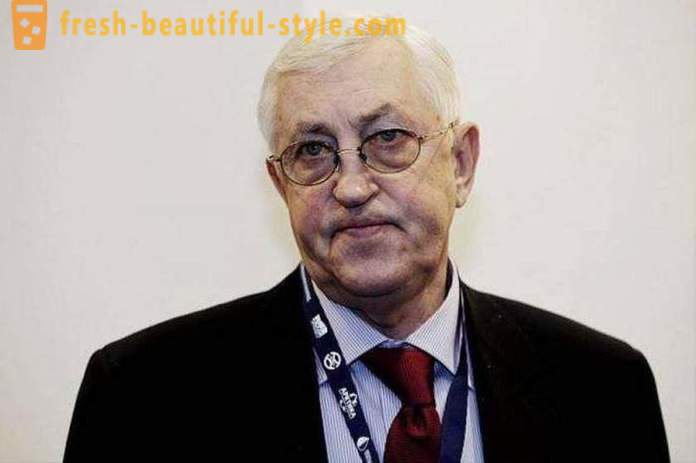Boris Mikhailov (hoki ais): biografi, kerjaya. jurulatih ketua HC 