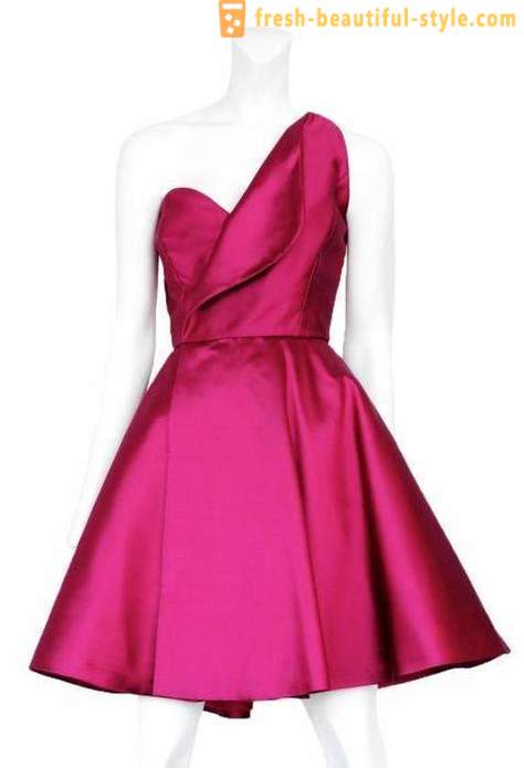 Pakaian merah jambu sebagai elemen asas pakaian: