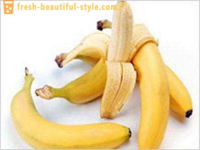Di rumah salon kecantikan: rawatan muka pisang